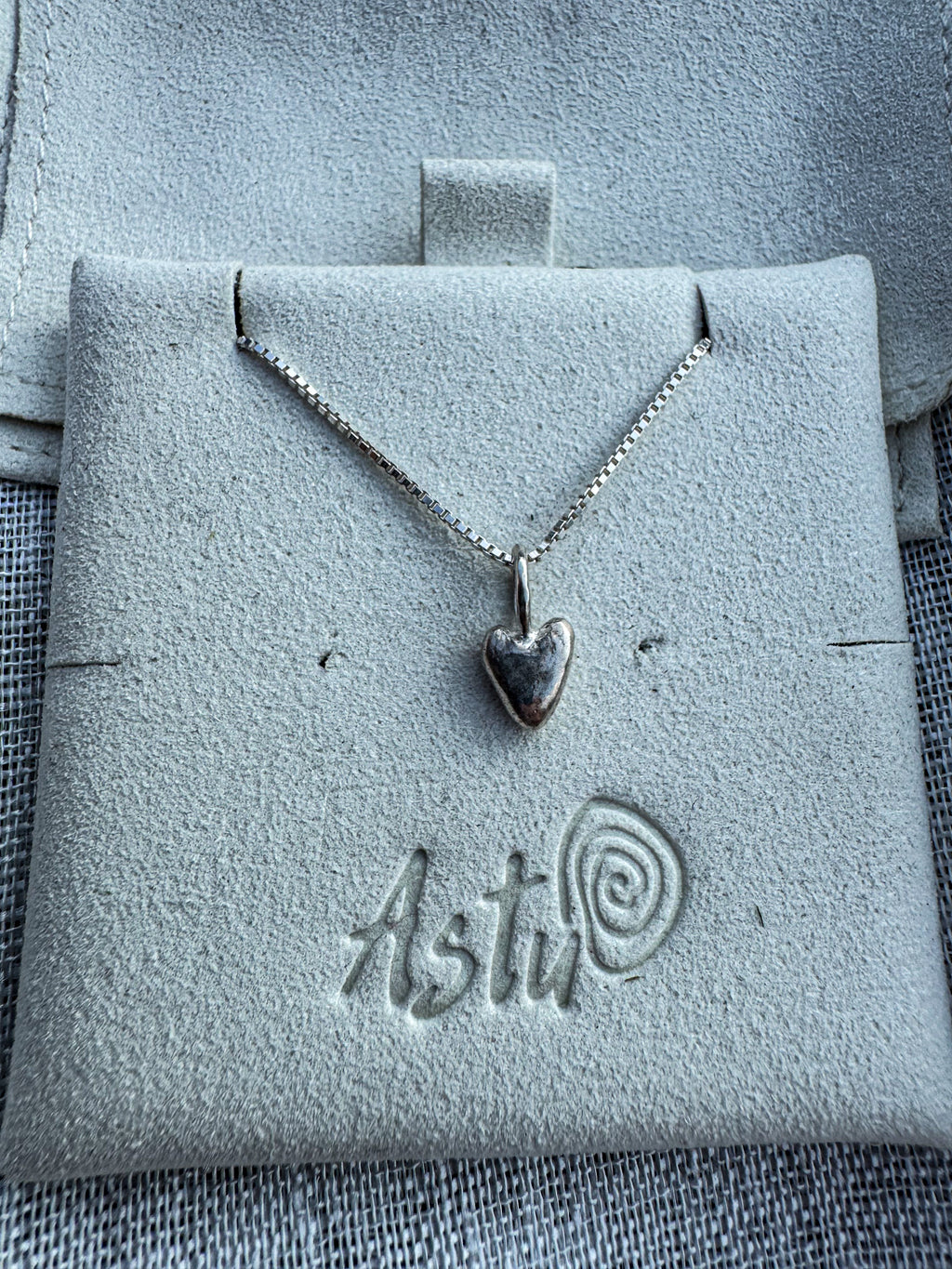 Pridėtinis pakabukas „Širdelė"