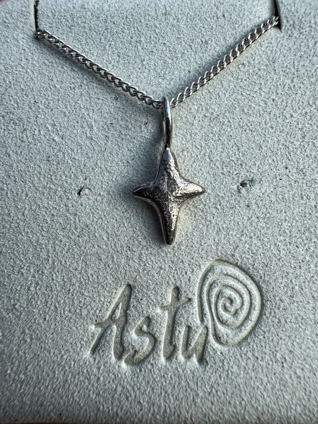 Pridėtinis pakabukas „Žvaigždutė“